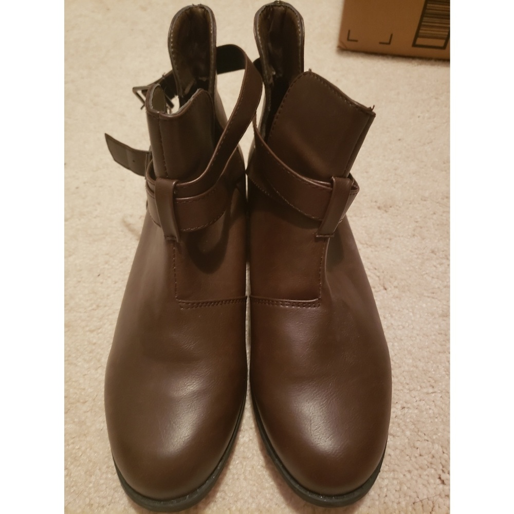 BlueBerry buckle booties